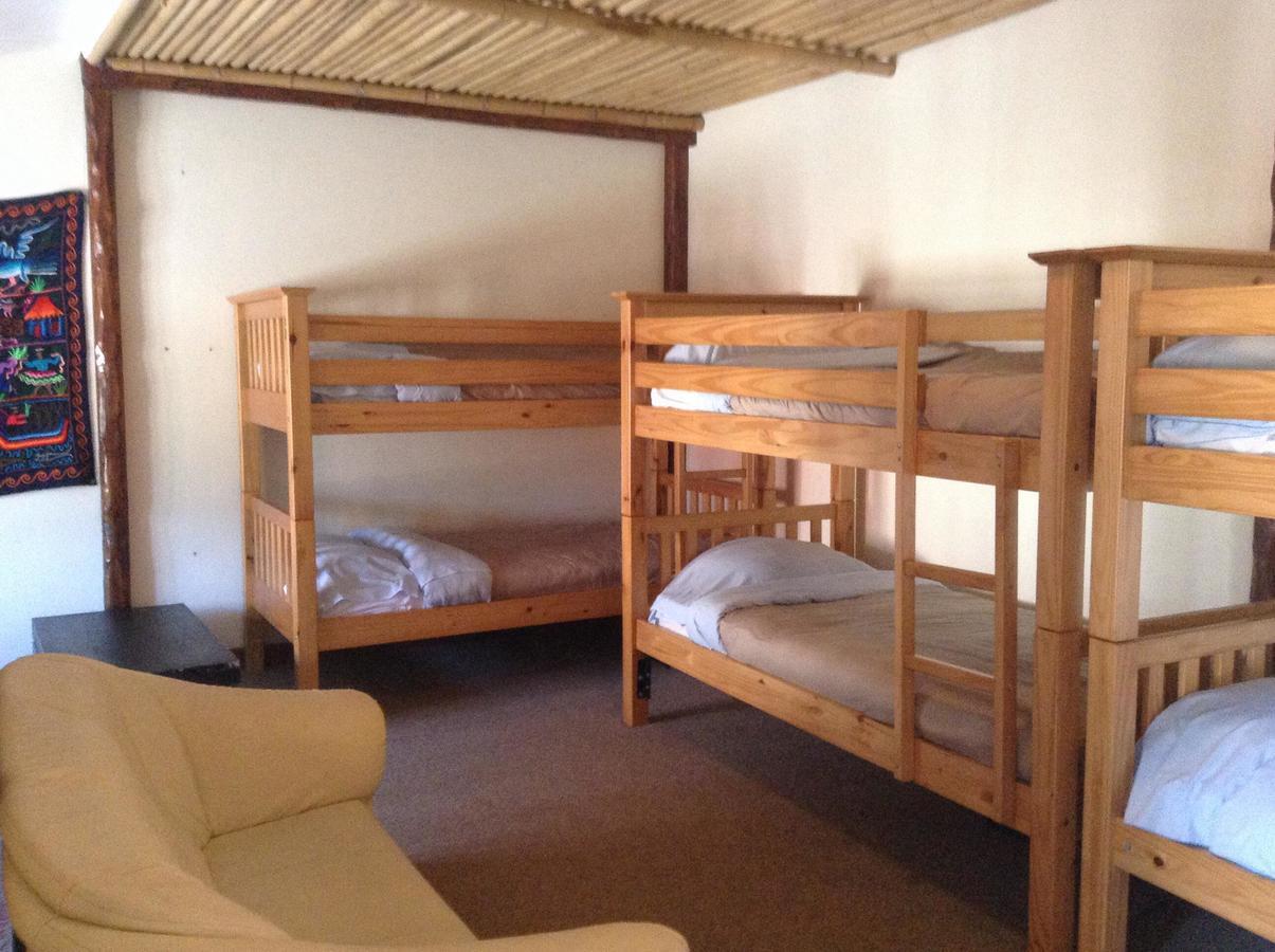 Pantyrathro International Hostel 卡马森 外观 照片
